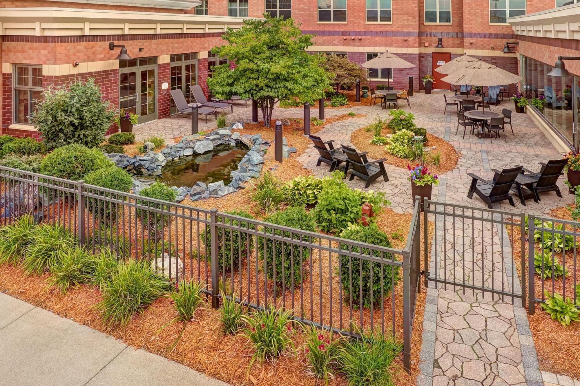 Residence Inn Minneapolis Plymouth Exterior foto